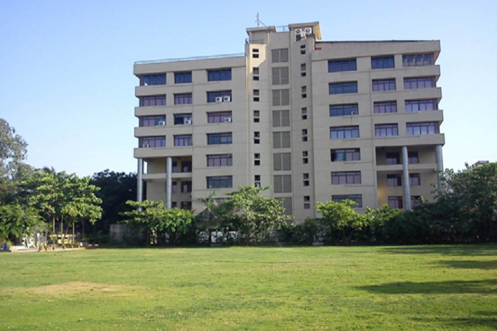 https://cache.careers360.mobi/media/colleges/social-media/media-gallery/27917/2020/2/11/Campus View of NCRDs Institute of Pharmacy Navi Mumbai_Campus-View.jpg